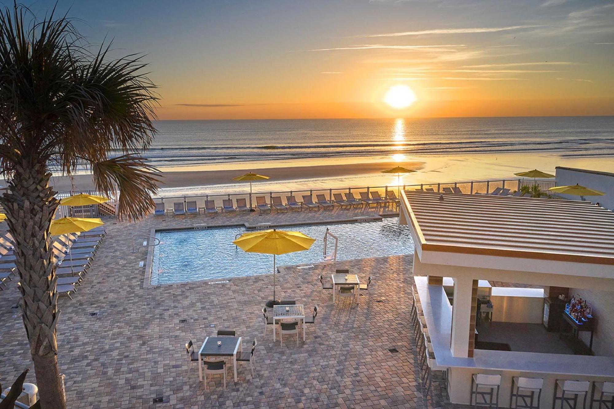 Delta Hotels By Marriott Daytona Beach Oceanfront Extérieur photo
