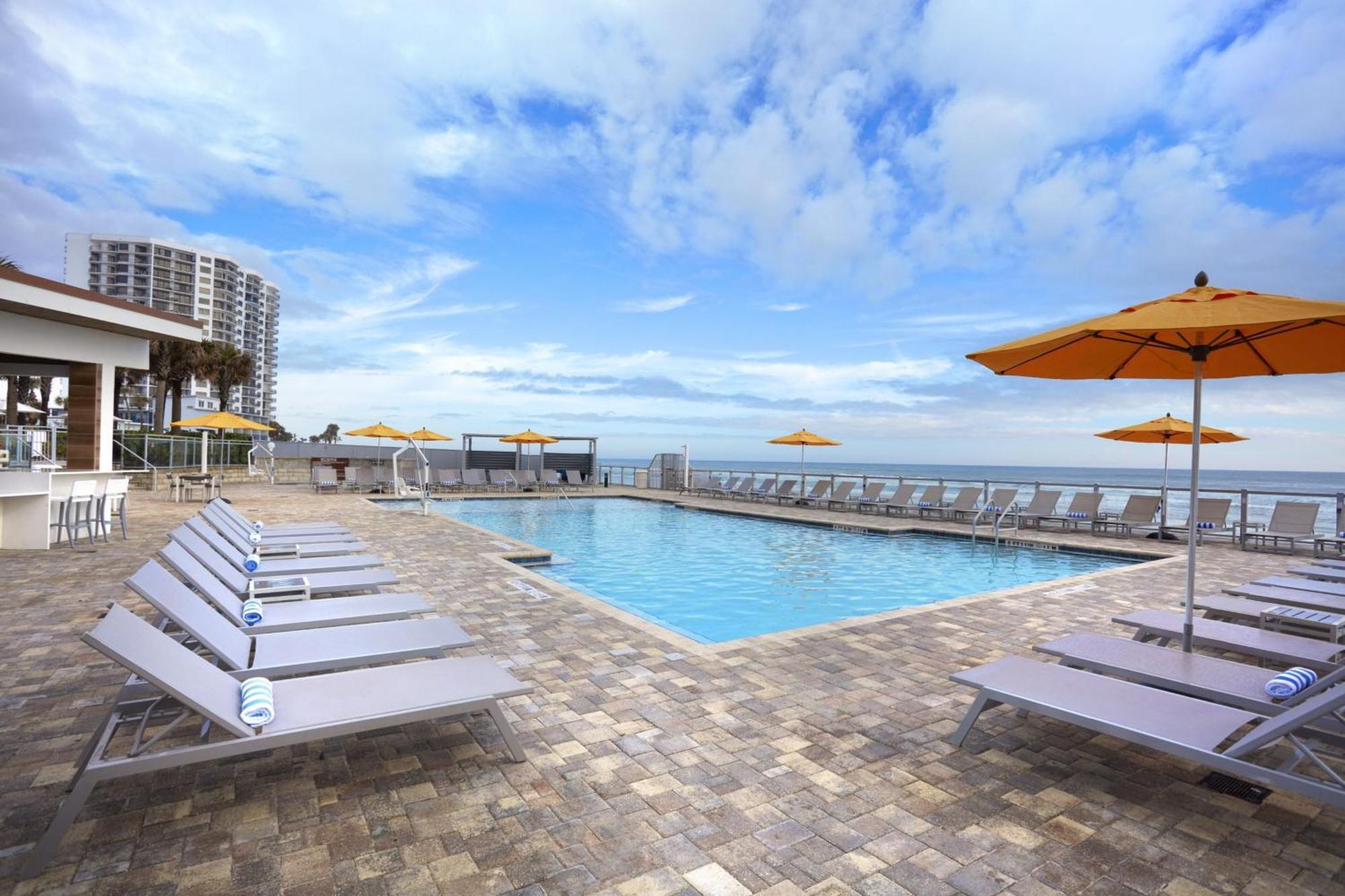 Delta Hotels By Marriott Daytona Beach Oceanfront Extérieur photo