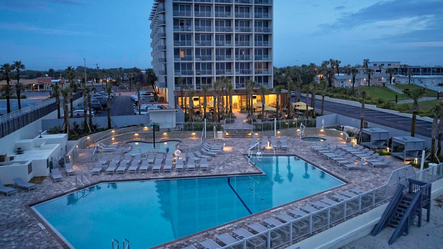 Delta Hotels By Marriott Daytona Beach Oceanfront Extérieur photo